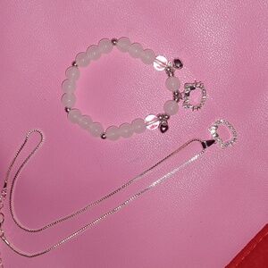 Nwot Hello kitty adjustable necklace & bracelet